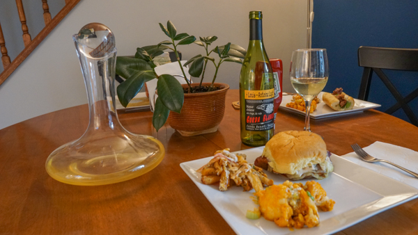 Pairing Louis-Antoine Luyt Gordo Blanco with a Chicken Sandwich