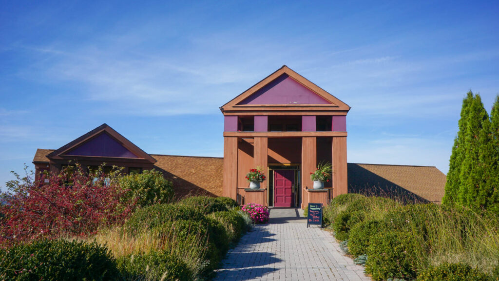 10 of the Best Finger Lakes Wineries You Must Visit