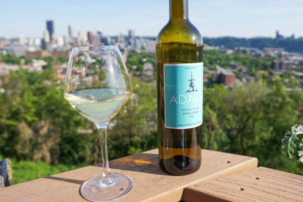 Adaga Vinho Verde