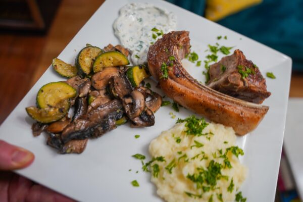 Lamb Chops with Portuguese Red Wine