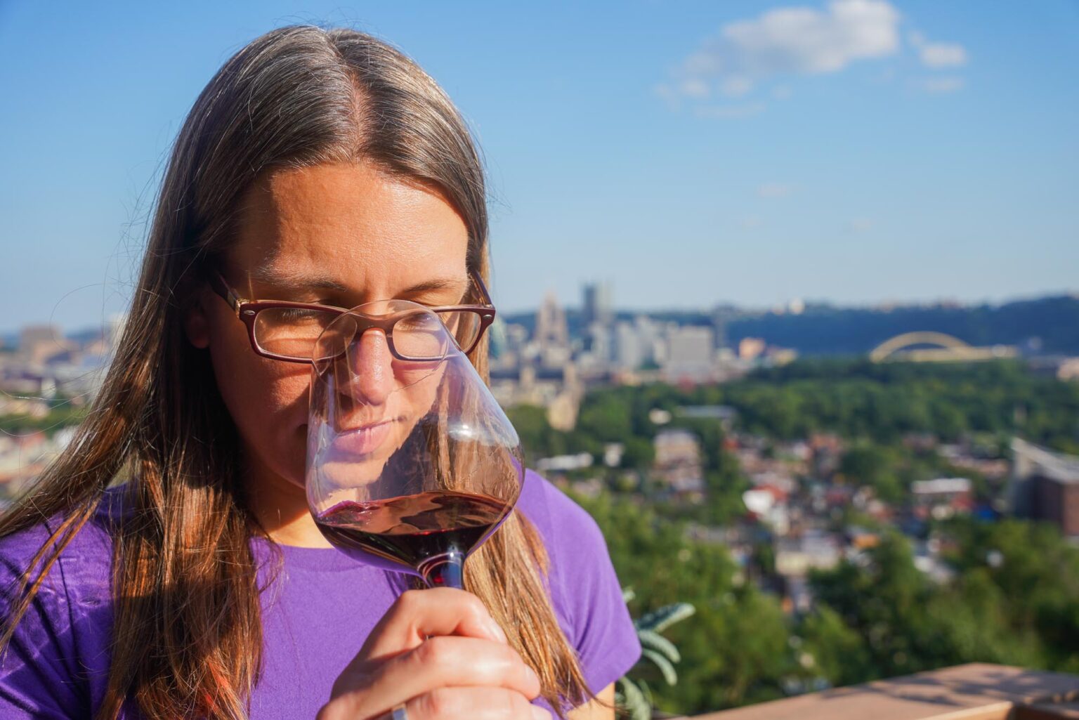 How to Taste Wine in 5 Simple Steps The 5 S's of Tasting