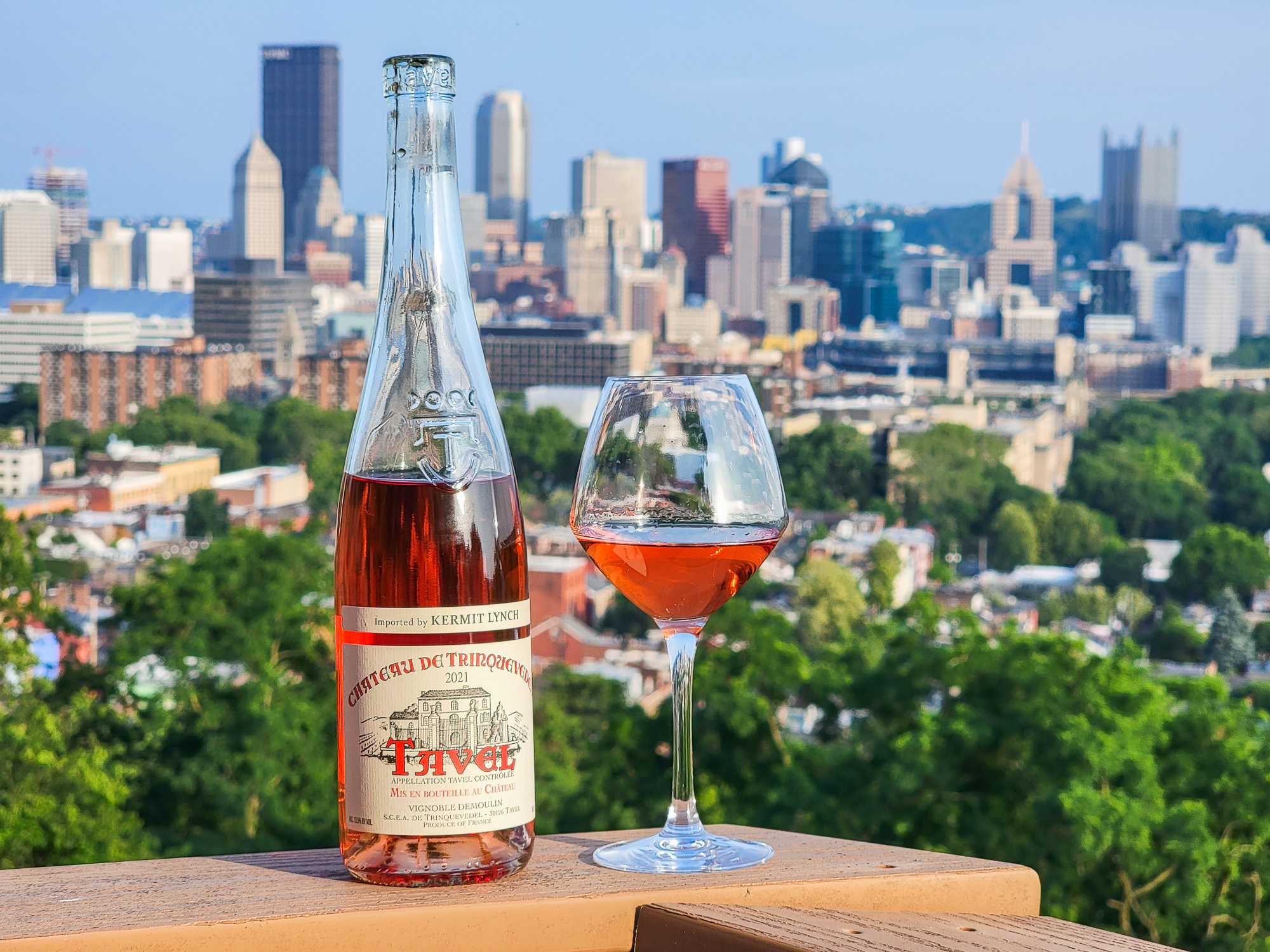 Tavel - Trinquevedel Rose Beautiful de Review 2021 Chateau A