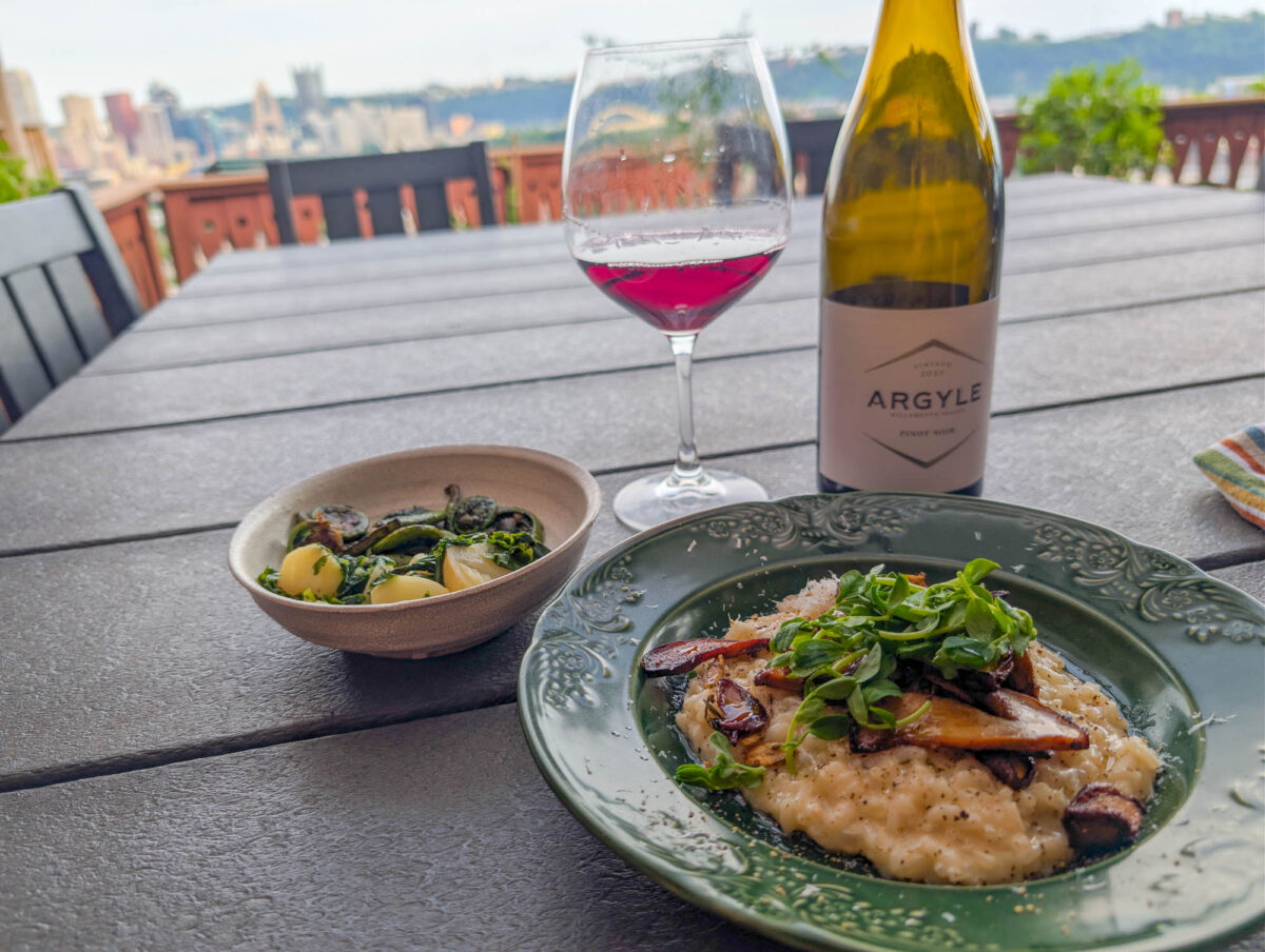 Oregon Pinot Noir Food Pairing - Mushroom Risotto Oregon Pinot Noir Food Pairing - Mushroom Risotto