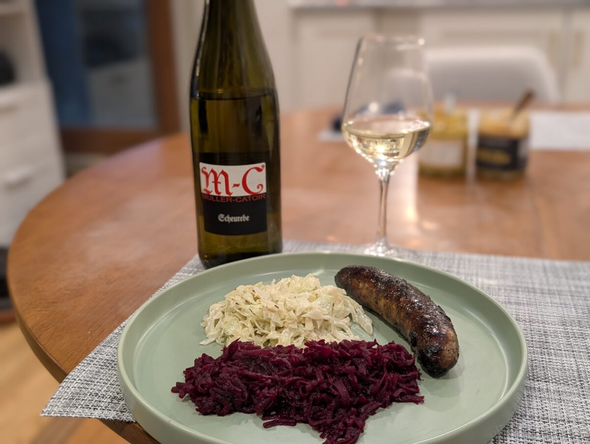 Scheurebe Food Pairing - Sausage and Cabbage Scheurebe Food Pairing - Sausage and Cabbage